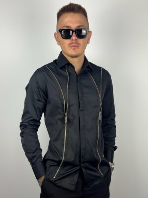CAMASA NEAGRA CU FERMOARE METALICE