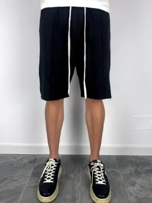 PANTALONI SCURTI NEGRI CU SNUR LUNG SI FERMOARE LATERALE